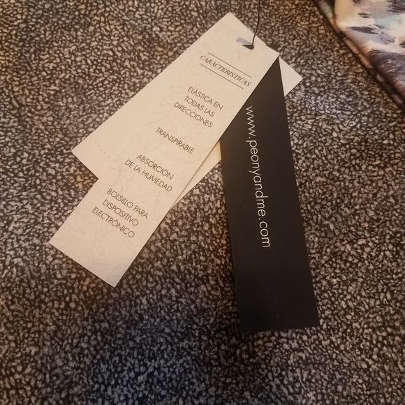 NWT Peony & Me snake/animal Cloud Dancer leggings - Picture 10 of 11